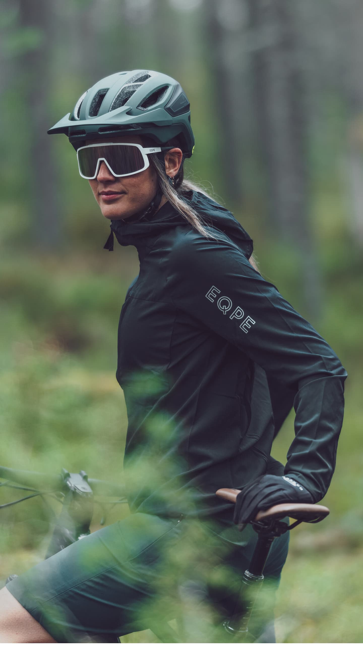 https://a.storyblok.com/f/285898/1440x2556/dfdfef33b5/bike.jpg